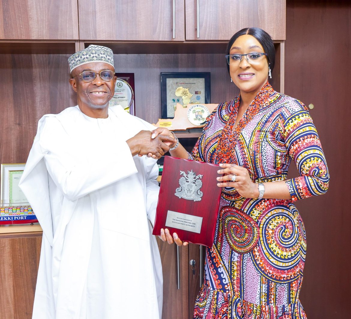L-R: NPA Managing Director, Dr. Abubakar Dantsoho, and NDPHC Managing Director, Engr. Jennifer Adighije, exchange handshakes during a courtesy visit by the NDPHC management team to the NPA headquarters in Lagos. (R-L)